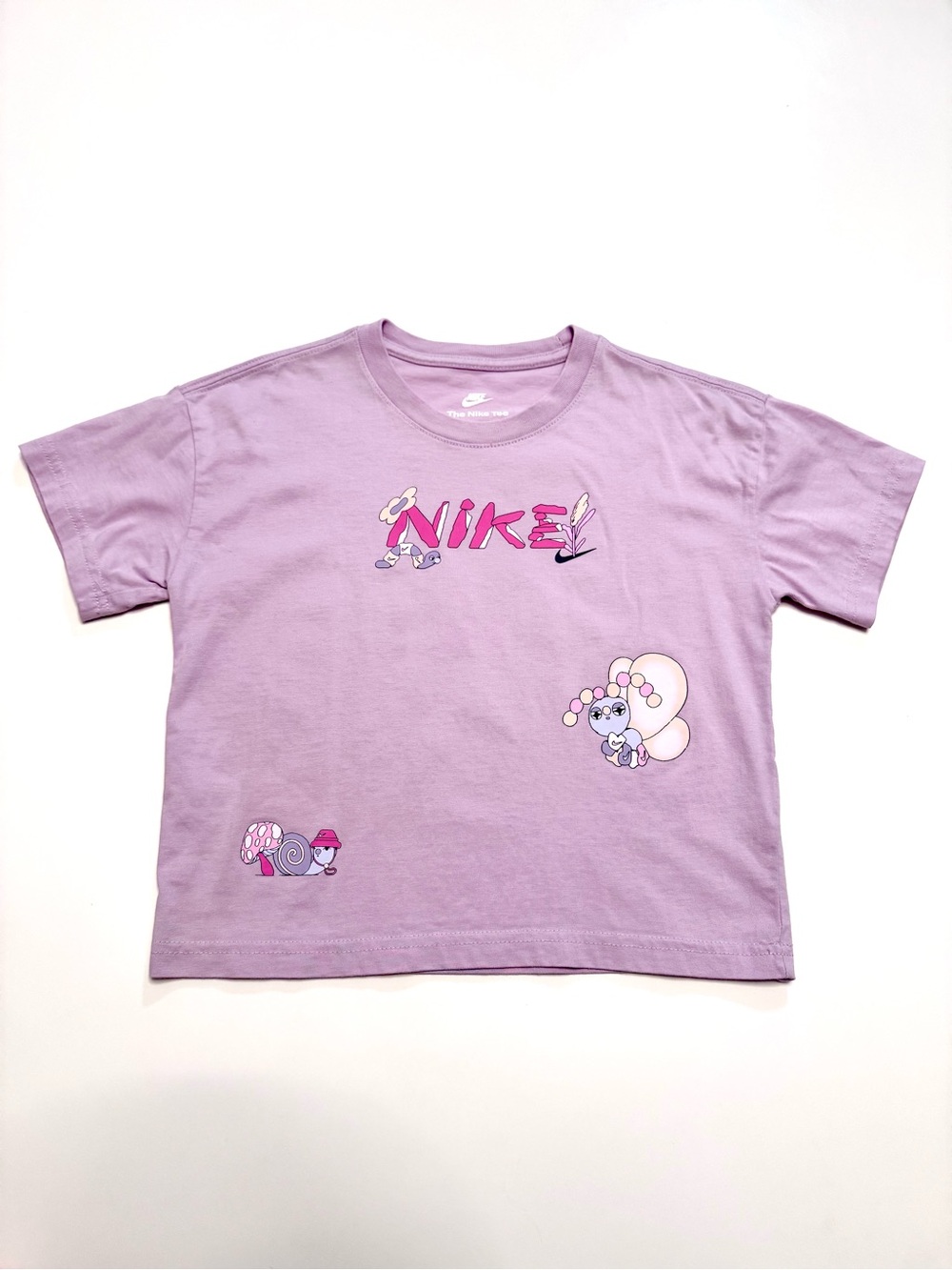 **SOLD** Nike Girls’ Loose Fit Lavender Tee with Snail & Butterfly Design